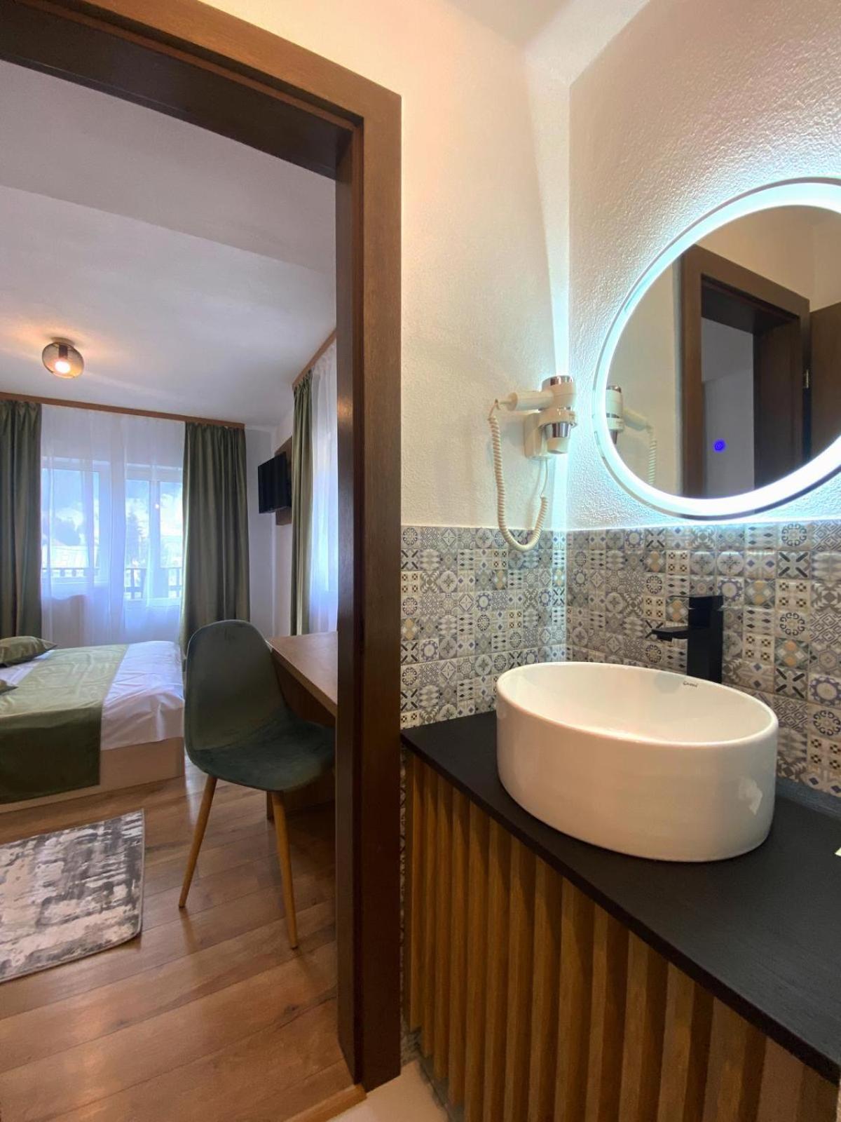 Regina Muntilor Spa&Confort Moeciu De Sus Extérieur photo