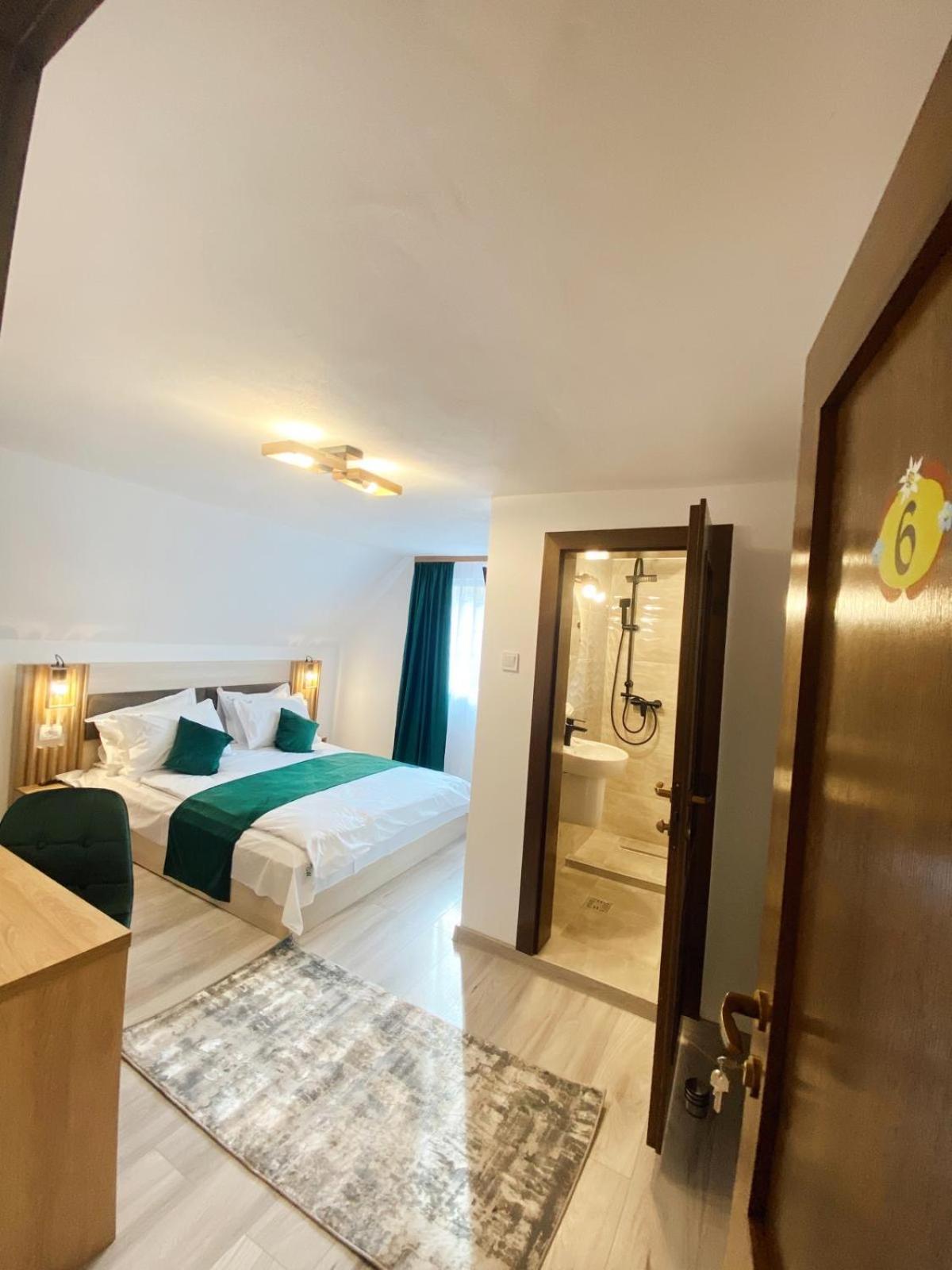 Regina Muntilor Spa&Confort Moeciu De Sus Extérieur photo